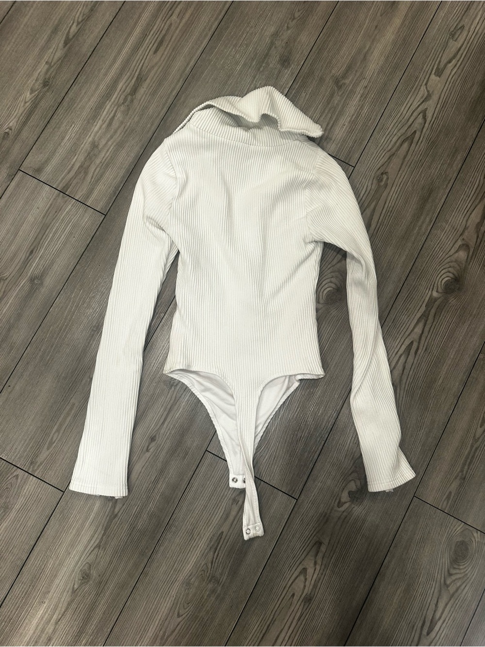 Good American White Ribbed Zip-Front Bodysuit - Picture 3 of 4